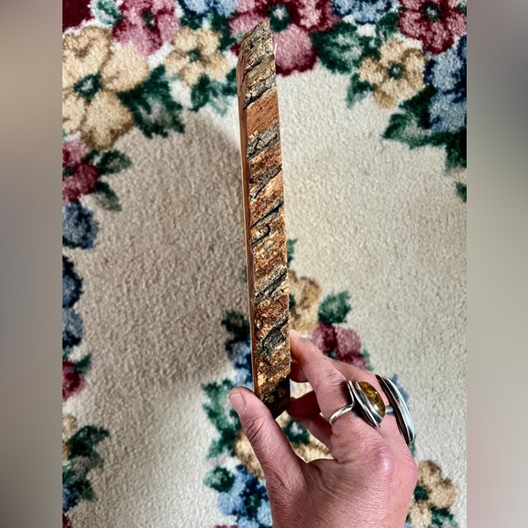 Vintage decoupage girl and her dog wooden wall hanging wall decor - Picture 3 of 6